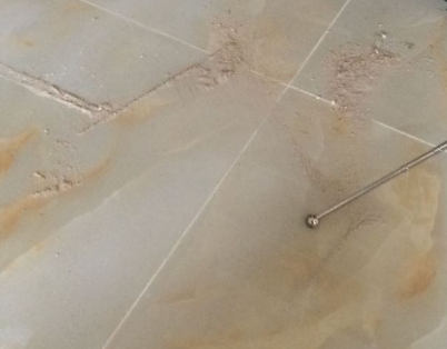开州瓷砖空鼓维修公司分享粘合剂选择不当在瓷砖铺贴过程中可能导致以下问题